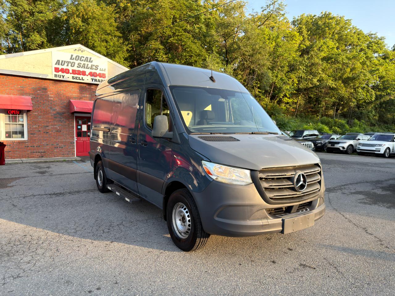 Mercedes-Benz Sprinter Van 2500 Standard Roof V6 144" RWD 2019