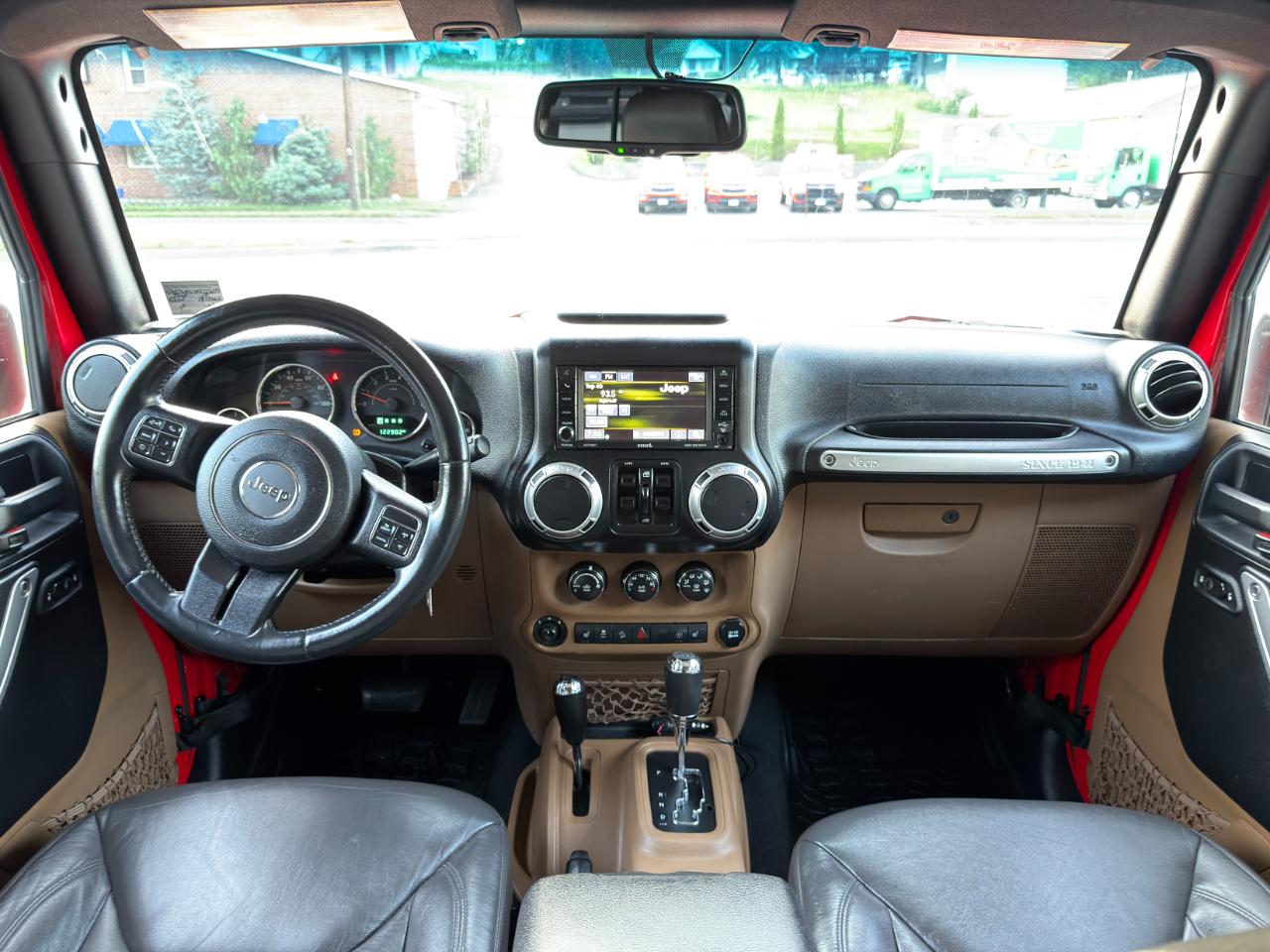Jeep Wrangler Unlimited 4WD 4dr Sahara 2015
