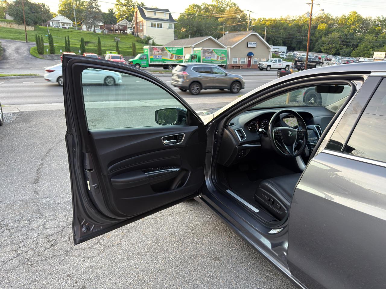 Acura TLX 2.4L FWD w/Technology Pkg 2019