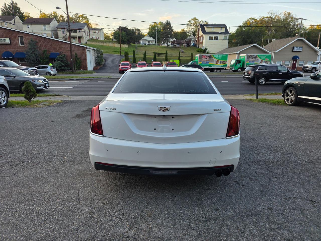 Cadillac CT6 4dr Sdn 2.0L Turbo RWD 2017