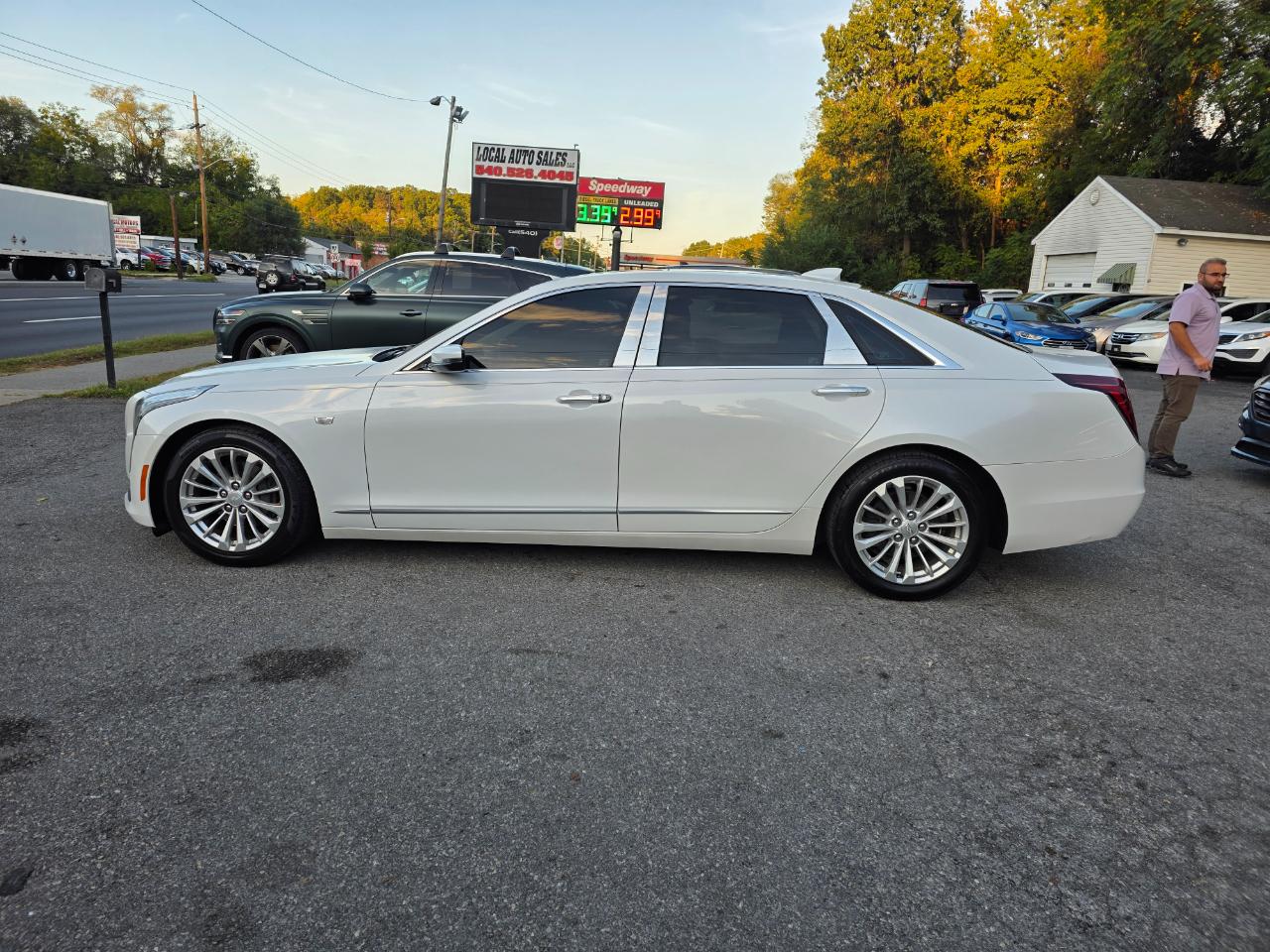 Cadillac CT6 4dr Sdn 2.0L Turbo RWD 2017