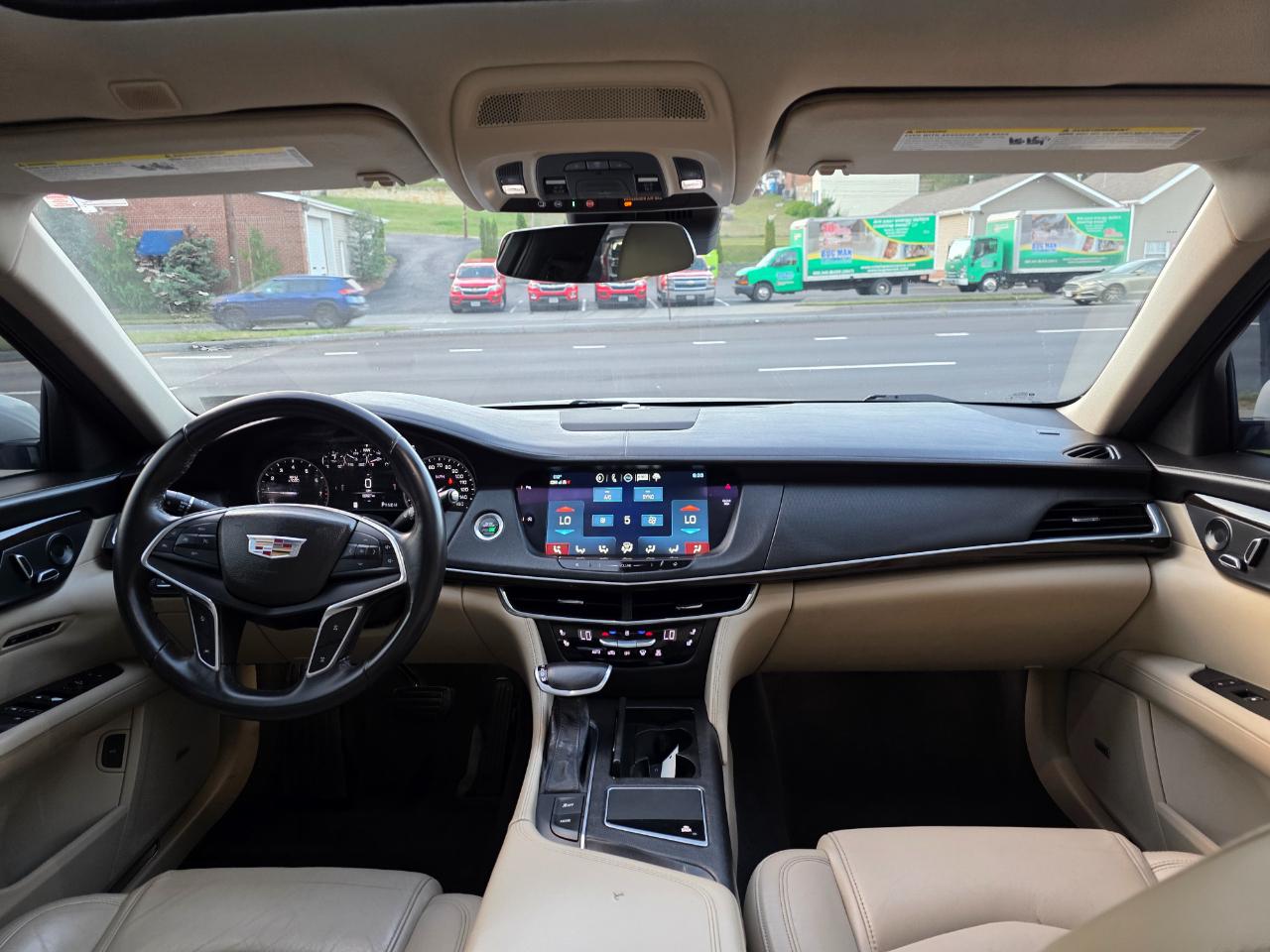 Cadillac CT6 4dr Sdn 2.0L Turbo RWD 2017