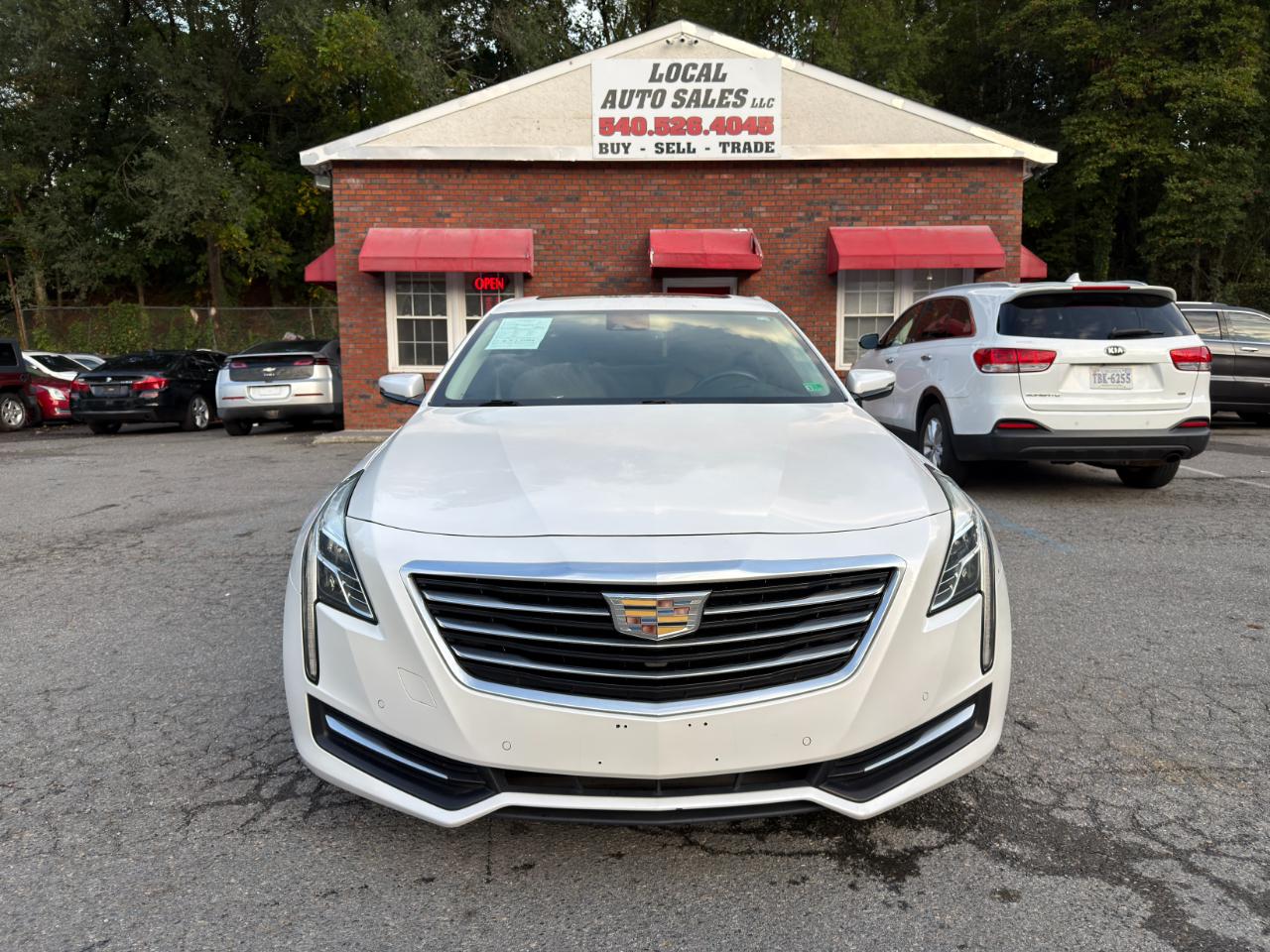 Cadillac CT6 4dr Sdn 2.0L Turbo RWD 2017