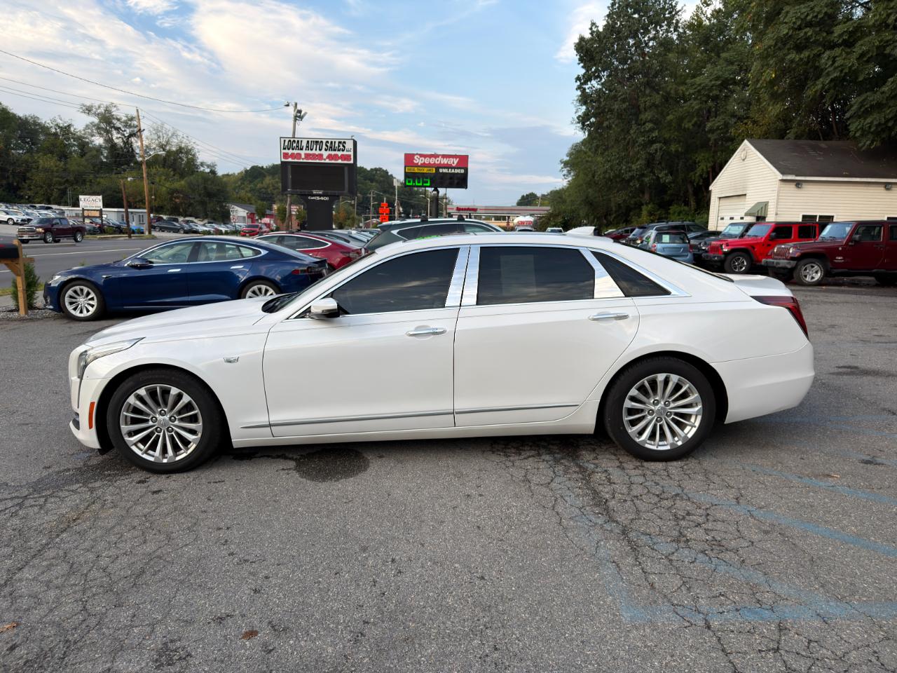 Cadillac CT6 4dr Sdn 2.0L Turbo RWD 2017