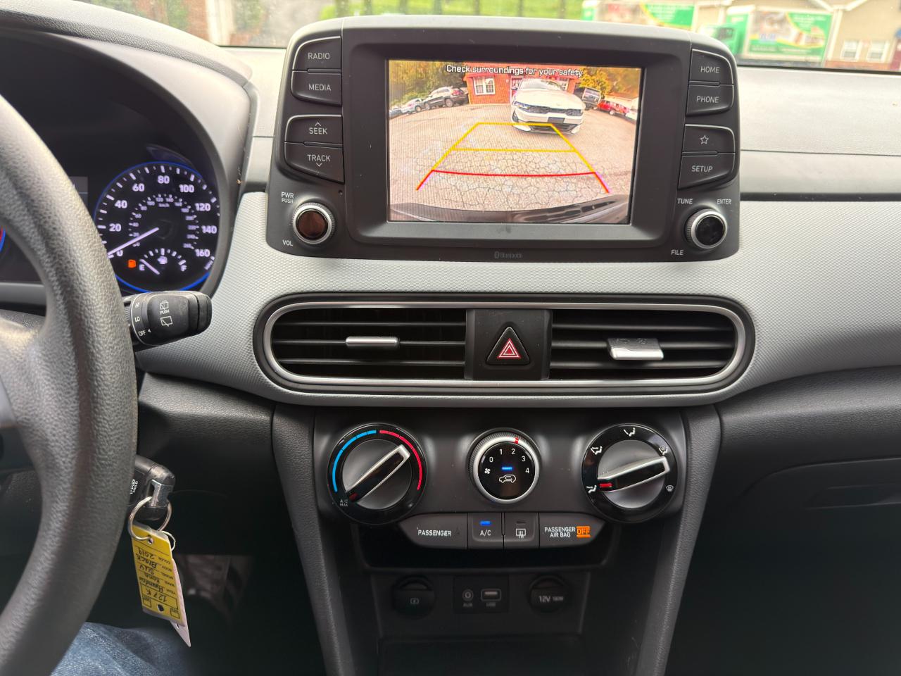 Hyundai Kona SE Auto FWD 2019