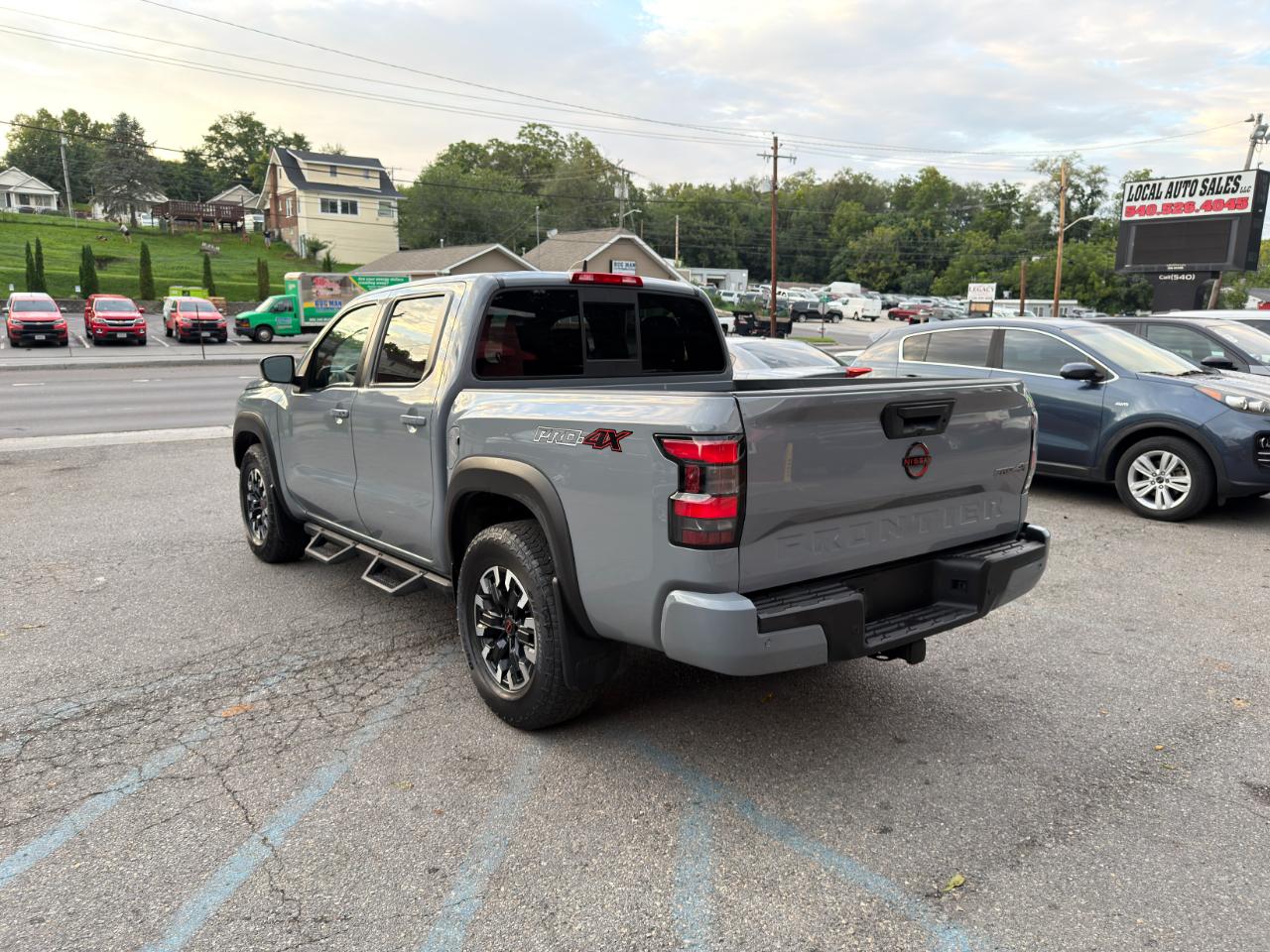Nissan Frontier Crew Cab 4x4 PRO-4X Auto 2022