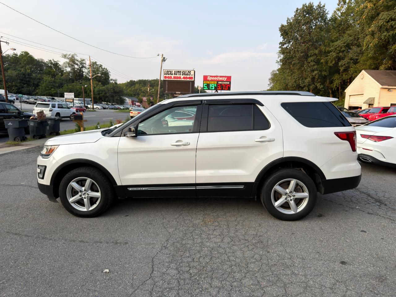 Ford Explorer 4WD 4dr XLT 2016
