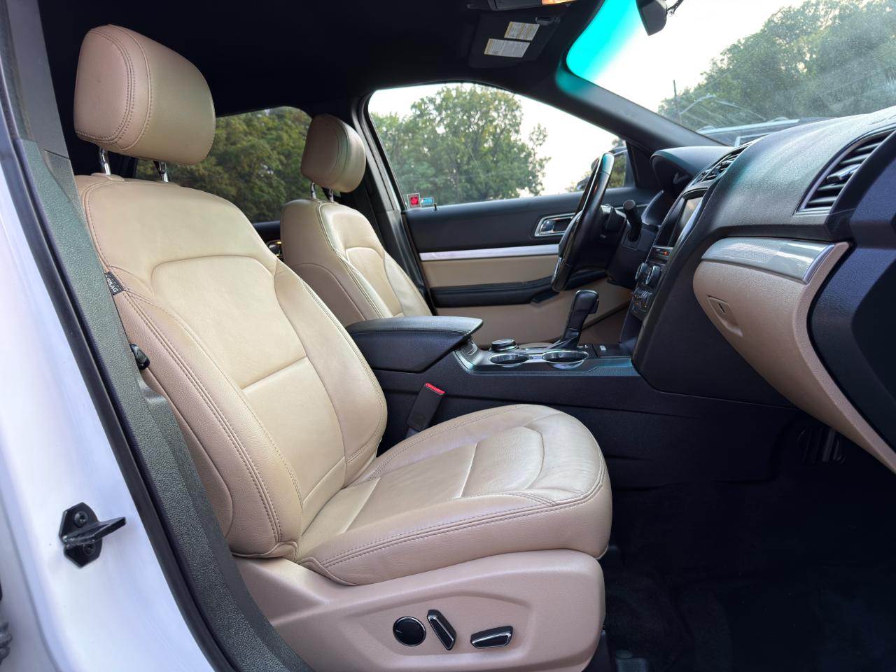 Ford Explorer 4WD 4dr XLT 2016