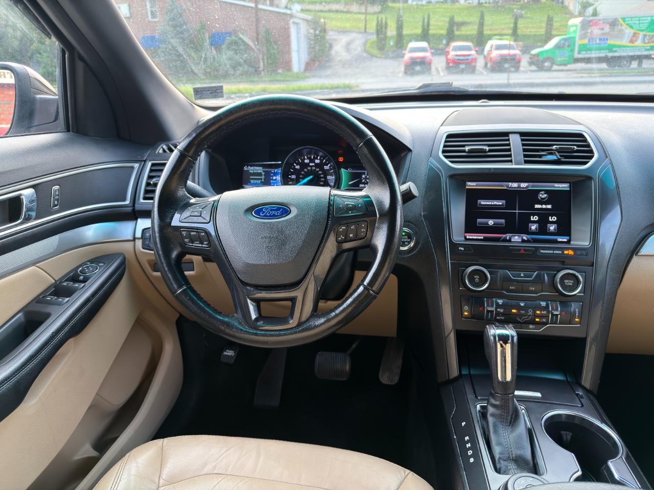 Ford Explorer 4WD 4dr XLT 2016