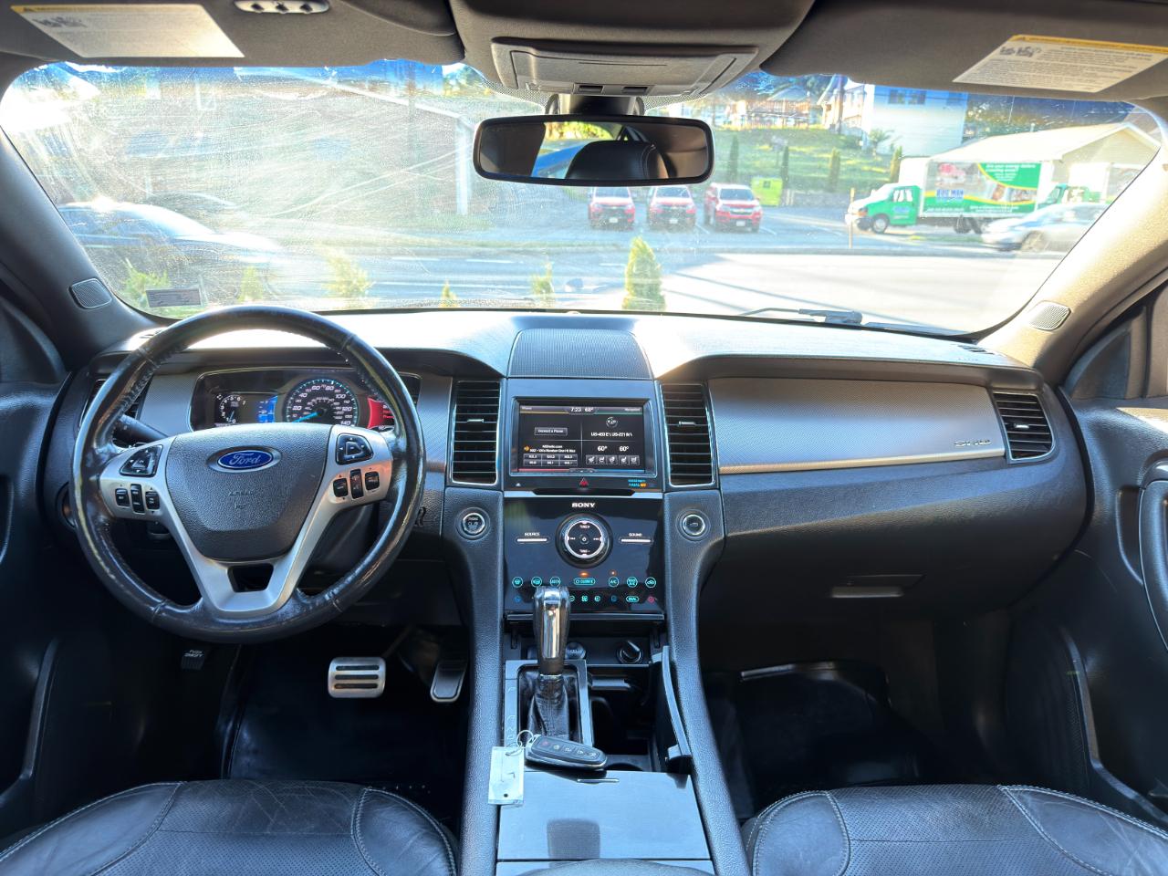 Ford Taurus 4dr Sdn SHO AWD 2014