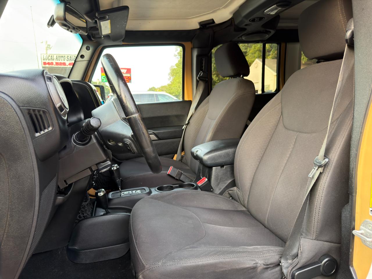 Jeep Wrangler Unlimited 4WD 4dr Sport 2014