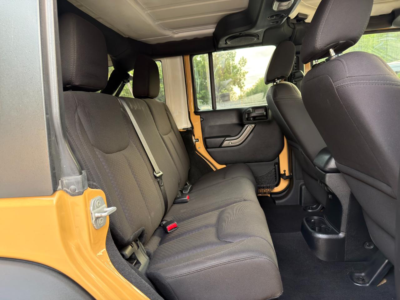 Jeep Wrangler Unlimited 4WD 4dr Sport 2014