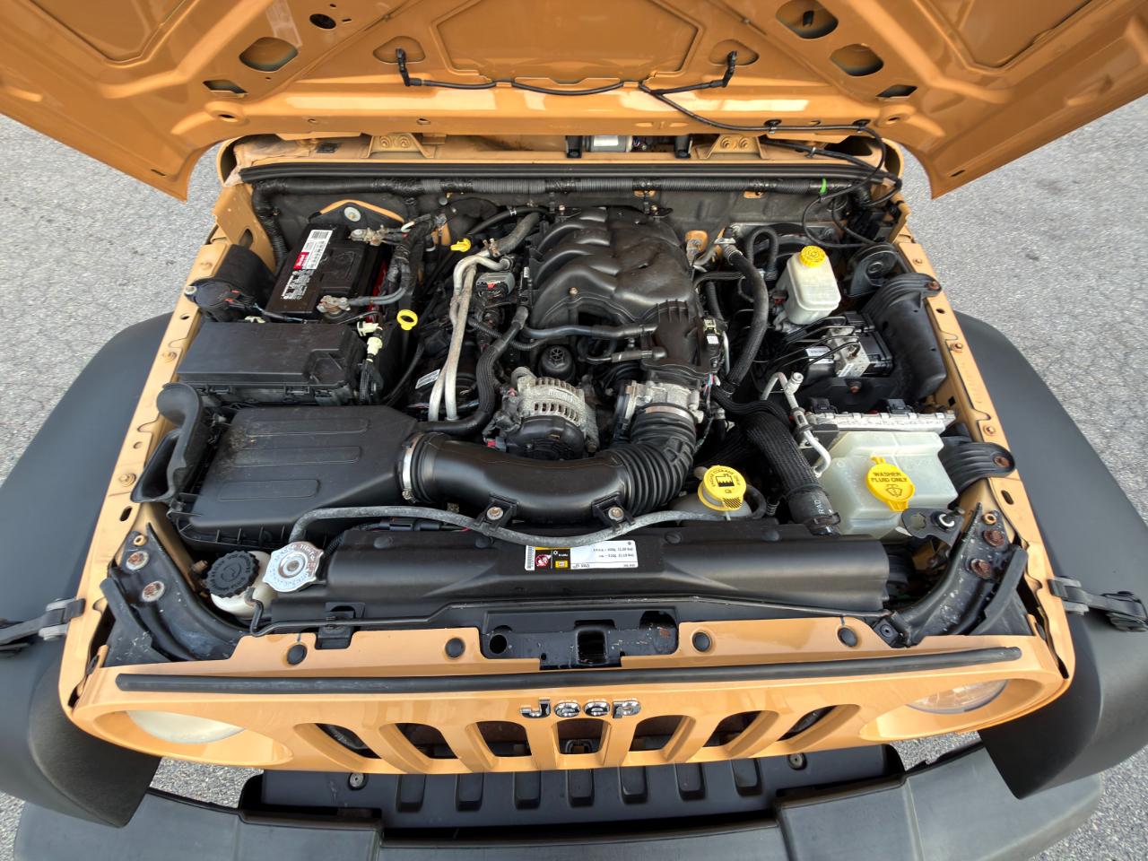 Jeep Wrangler Unlimited 4WD 4dr Sport 2014