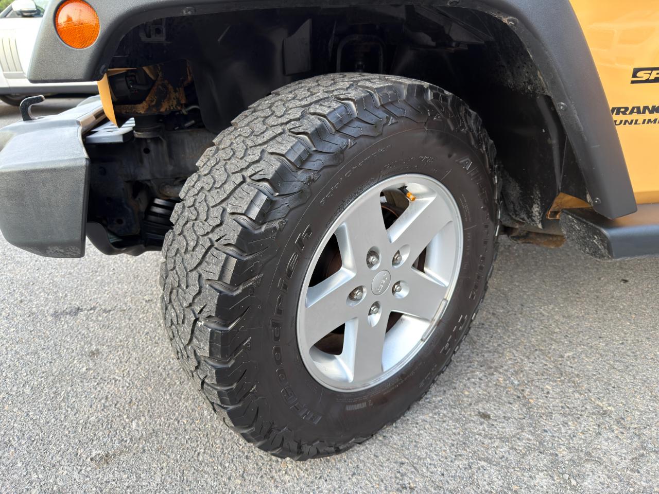 Jeep Wrangler Unlimited 4WD 4dr Sport 2014