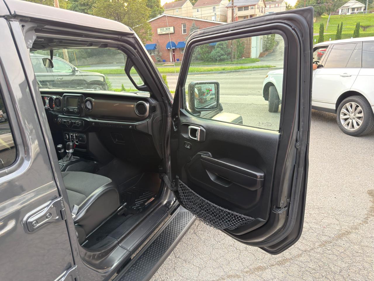 Jeep Wrangler Unlimited Freedom 4x4 2020