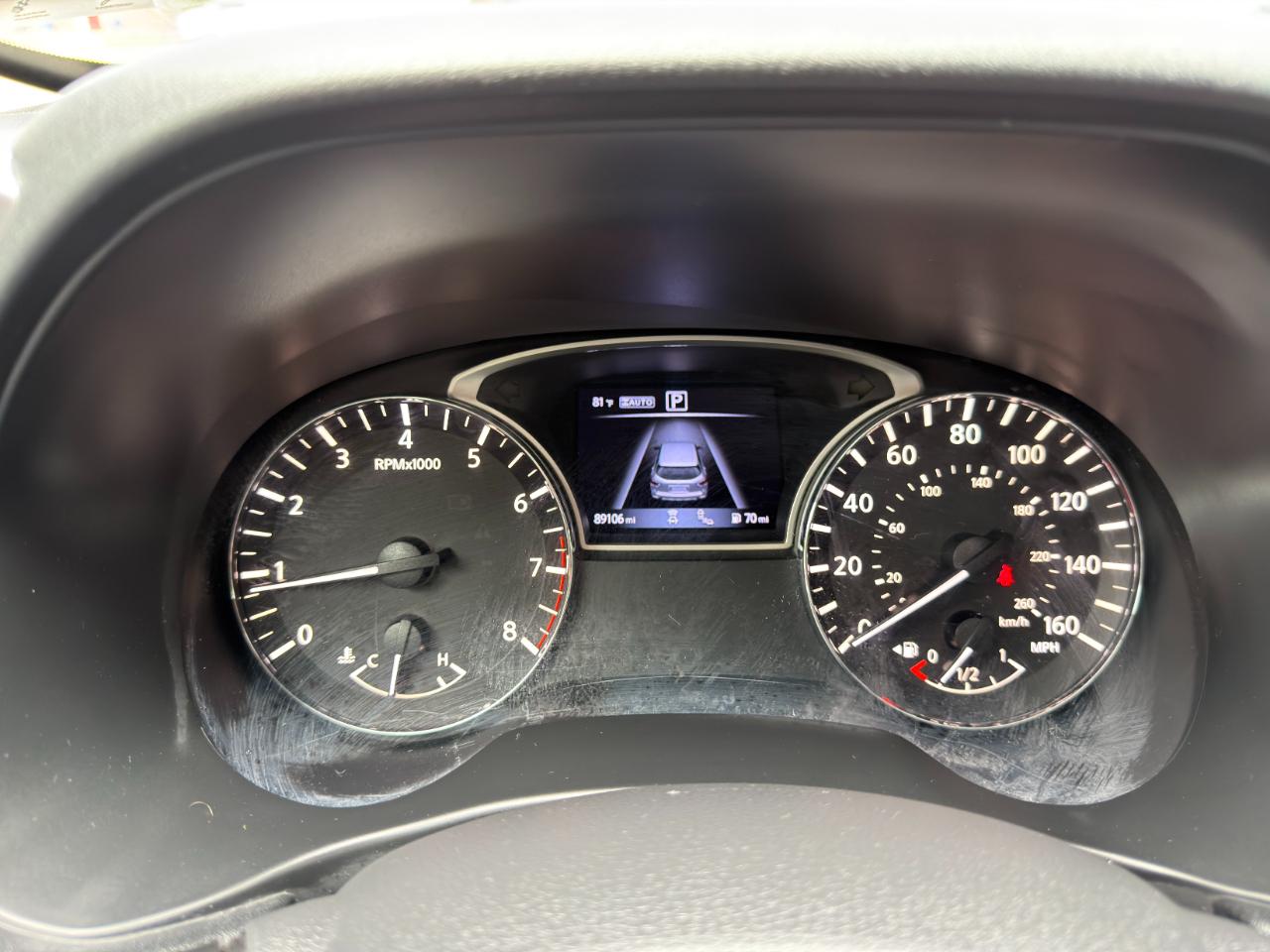Nissan Pathfinder 4x4 SL 2018