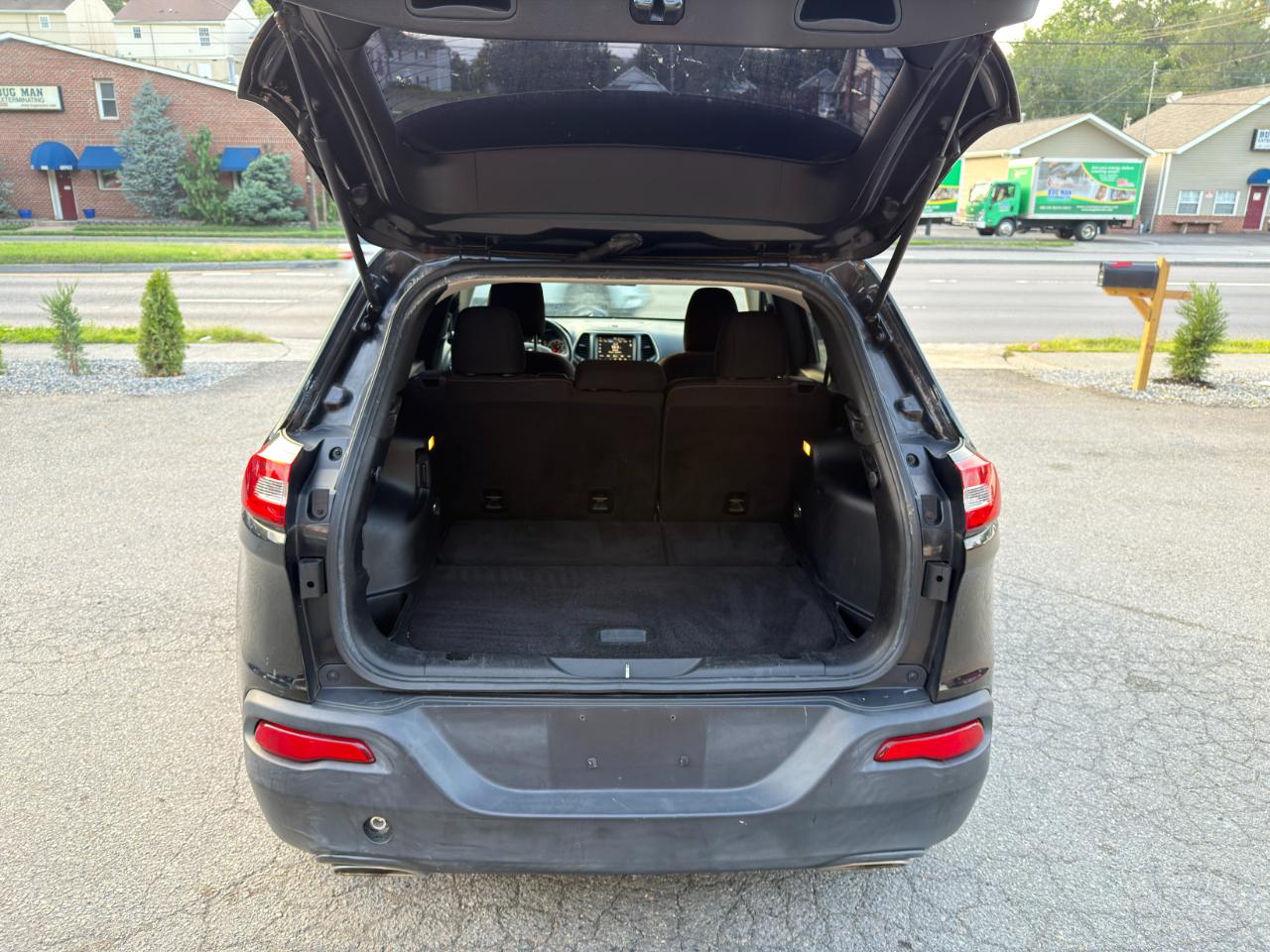 Jeep Cherokee 4WD 4dr Latitude 2015