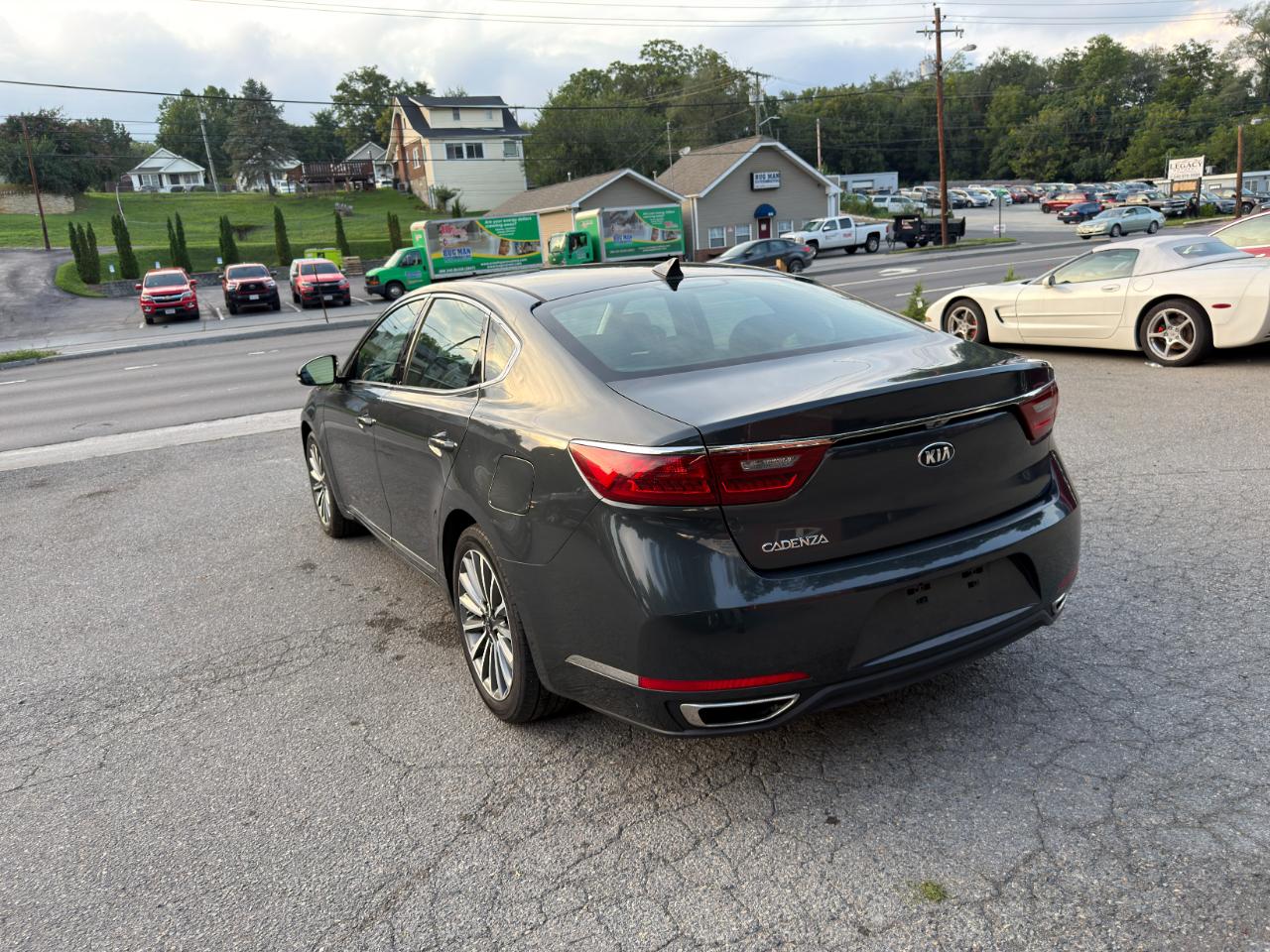 Kia Cadenza Premium Sedan 2017
