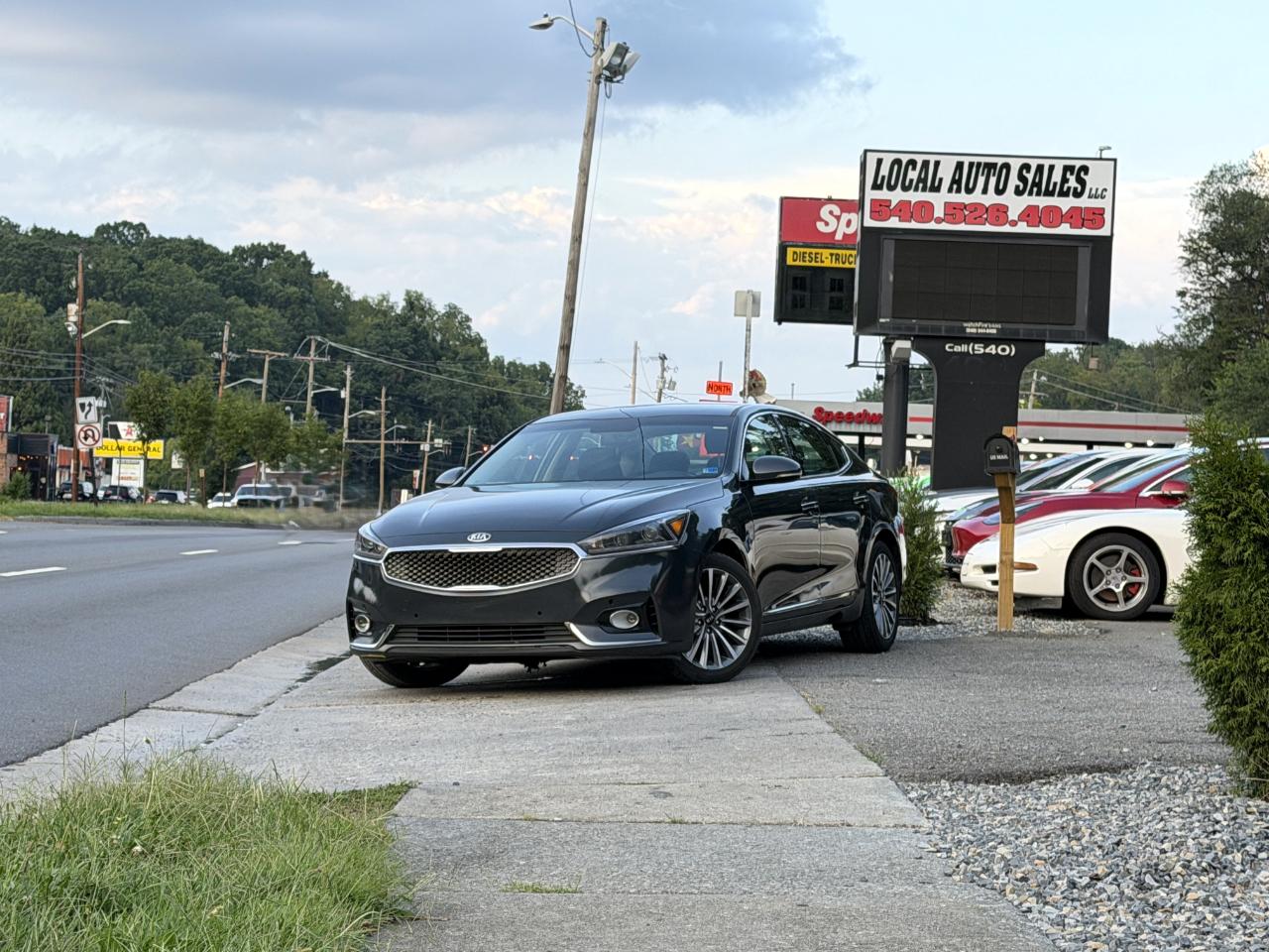 Kia Cadenza Premium Sedan 2017