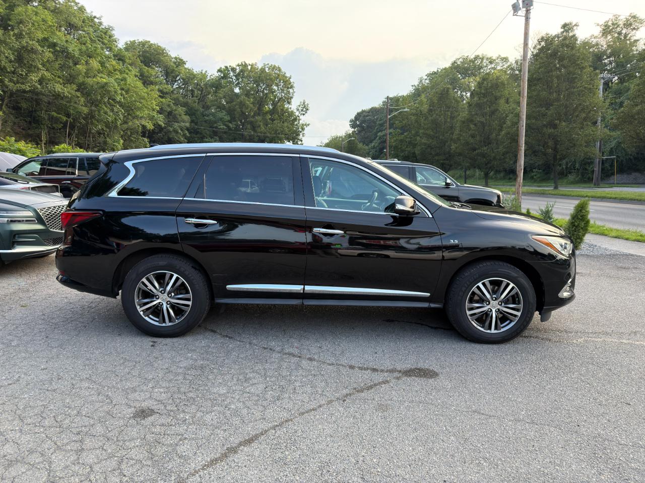Infiniti QX60 LUXE AWD 2020