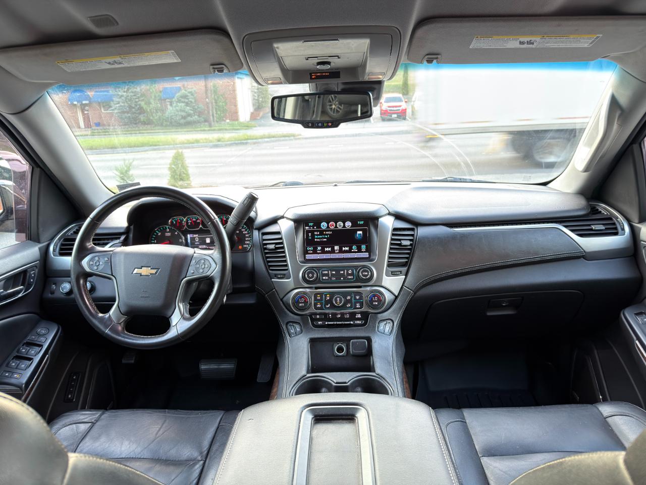 Chevrolet Tahoe 4WD 4dr LT 2017