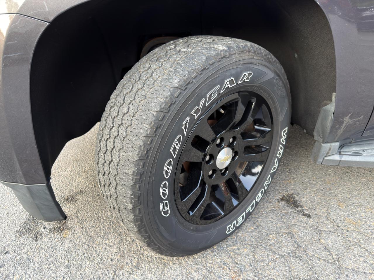 Chevrolet Tahoe 4WD 4dr LT 2017