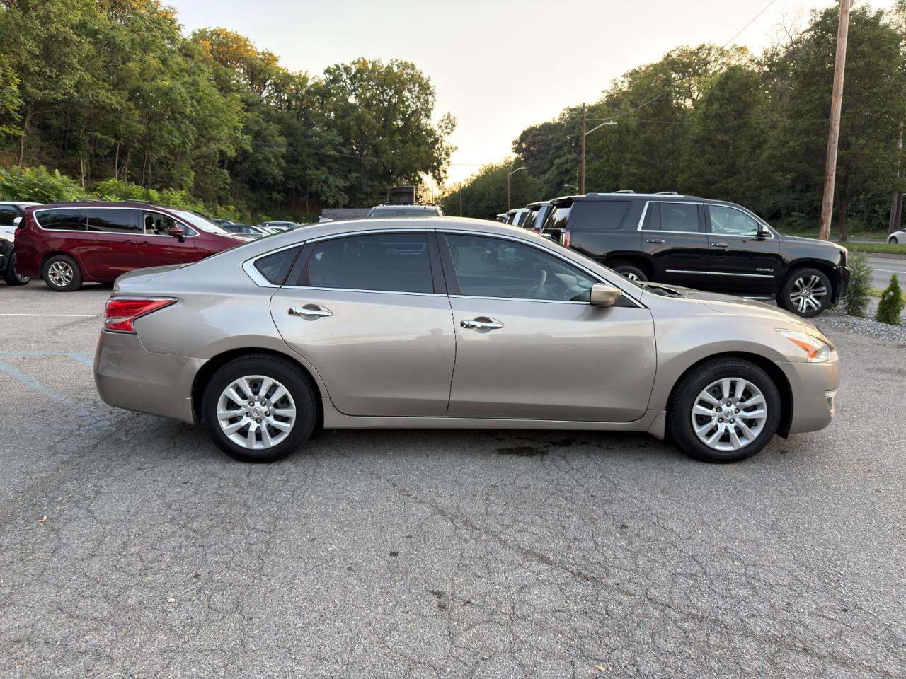 Nissan Altima 4dr Sdn I4 2.5 S 2015