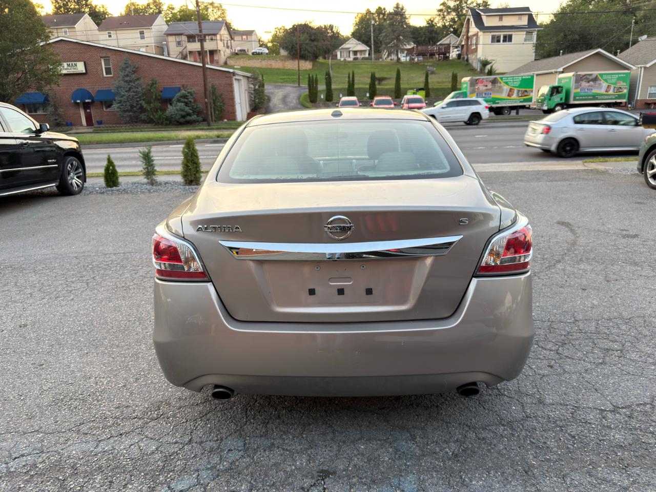Nissan Altima 4dr Sdn I4 2.5 S 2015