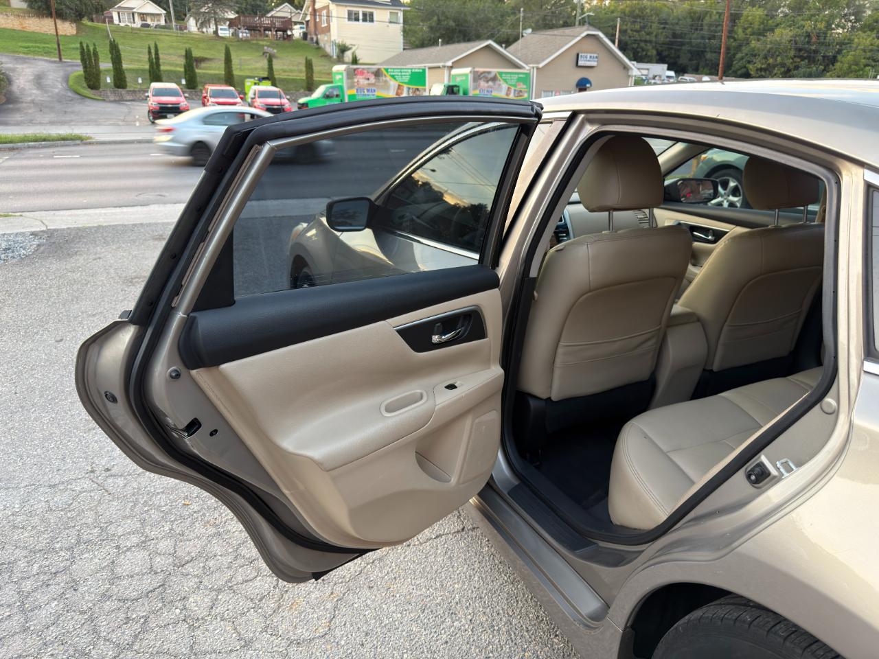 Nissan Altima 4dr Sdn I4 2.5 S 2015
