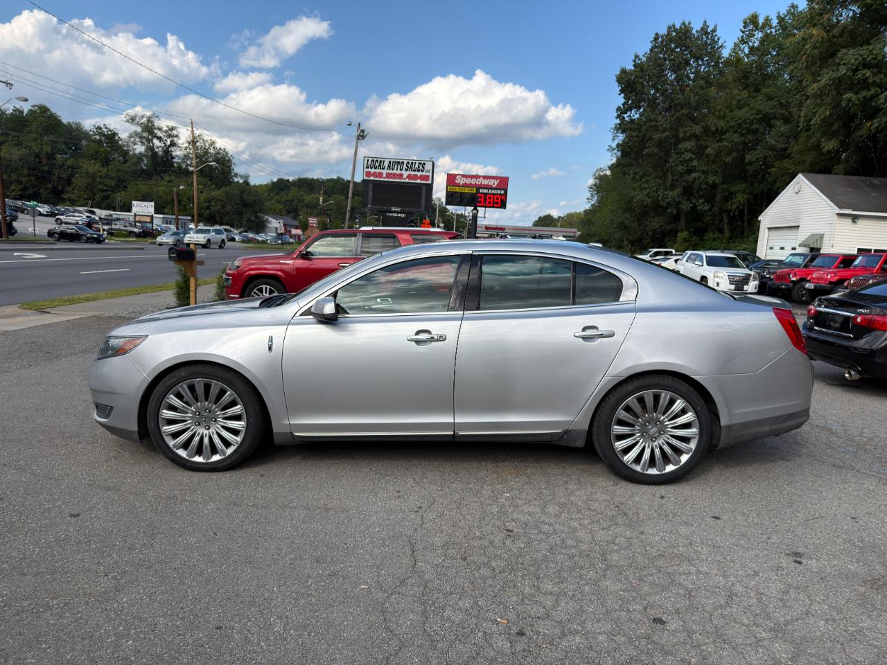 Lincoln MKS 4dr Sdn 3.7L FWD 2013