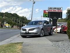 2013 Lincoln MKS 