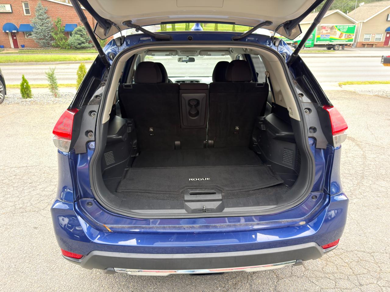 Nissan Rogue AWD SV 2018