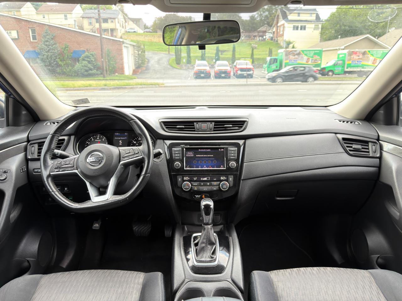 Nissan Rogue AWD SV 2018
