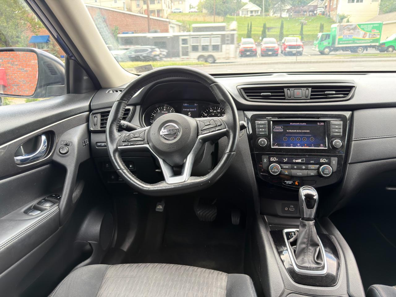 Nissan Rogue AWD SV 2018