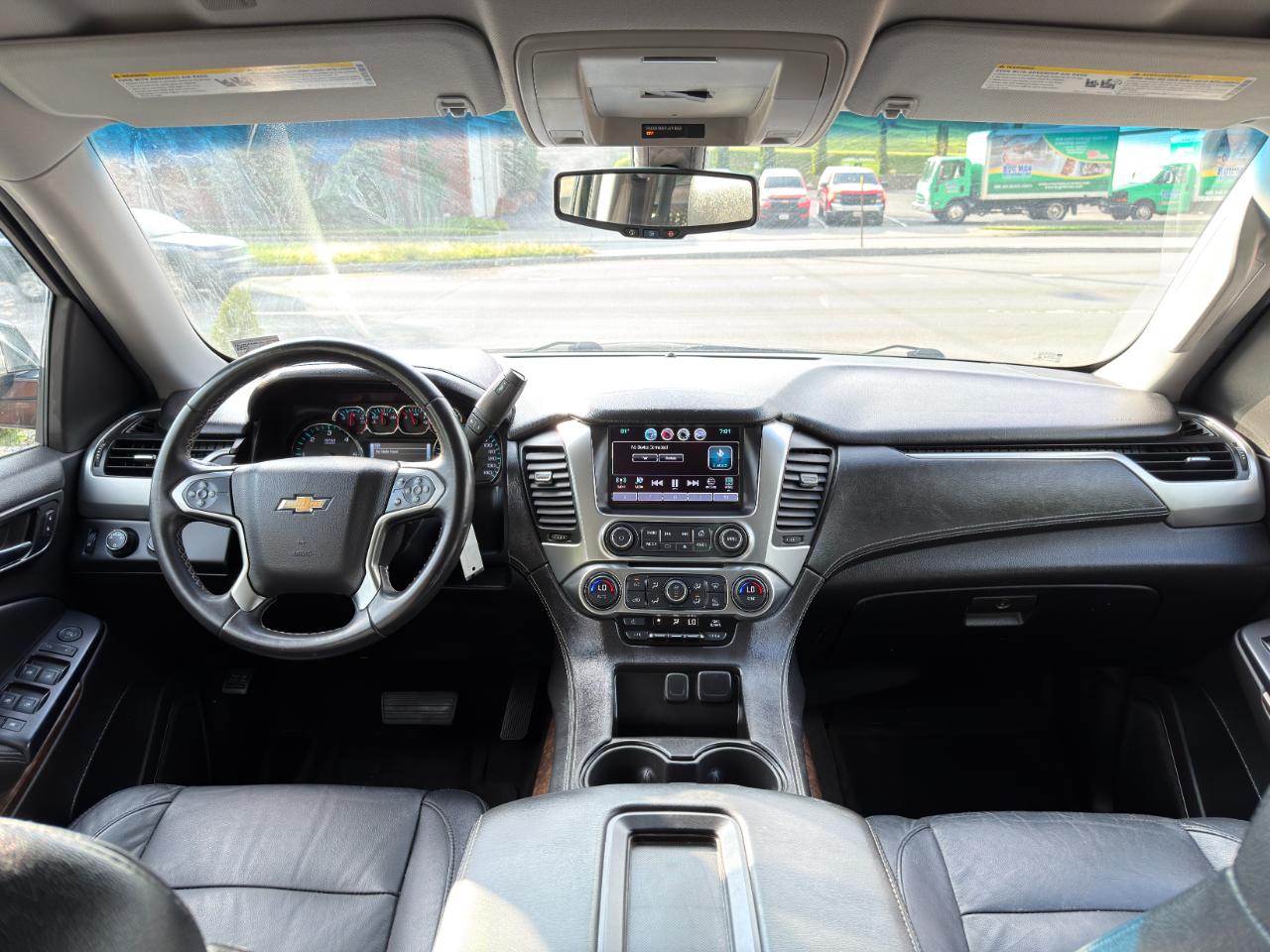 Chevrolet Suburban 4WD 4dr 1500 LS 2016