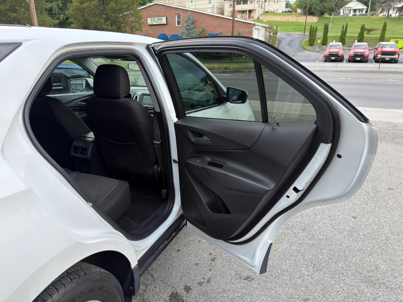 Chevrolet Equinox AWD 4dr LT w/1LT 2018