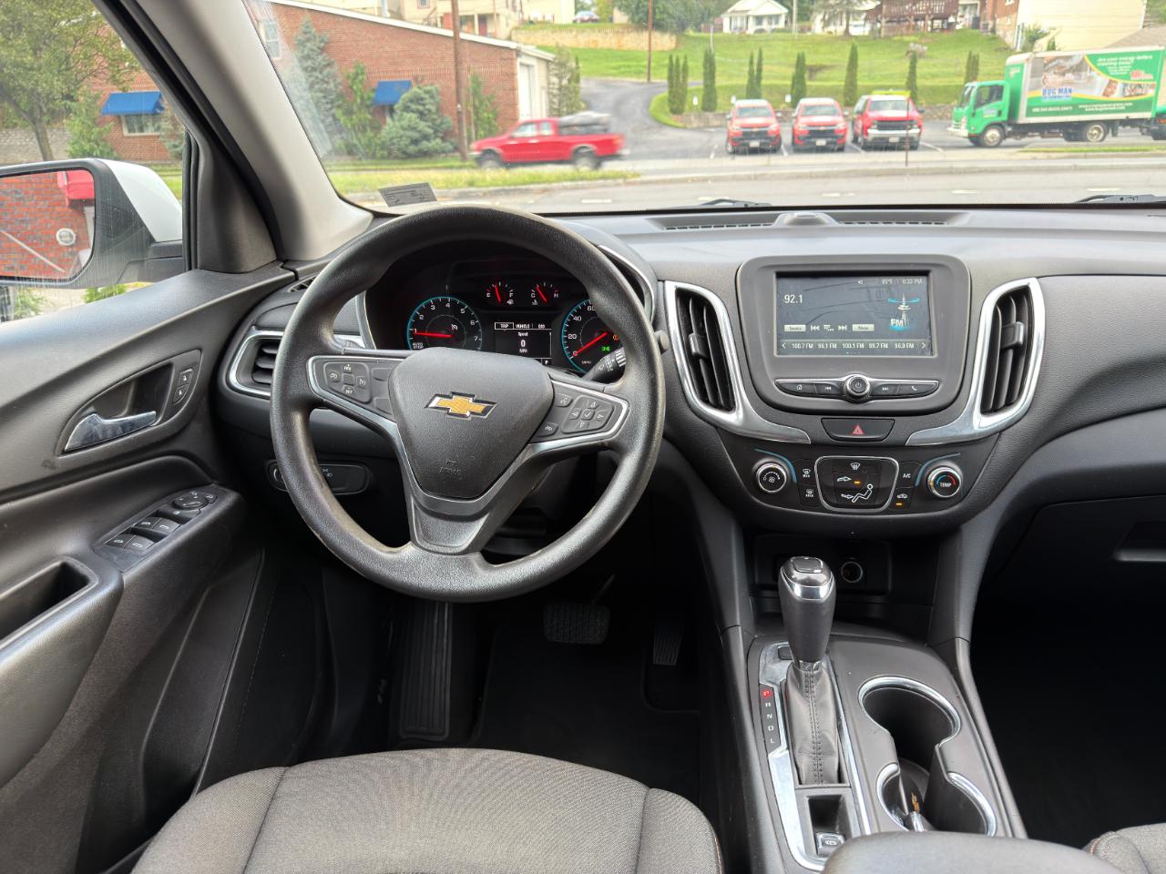 Chevrolet Equinox AWD 4dr LT w/1LT 2018