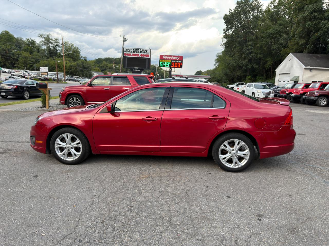 Ford Fusion 4dr Sdn SE FWD 2012