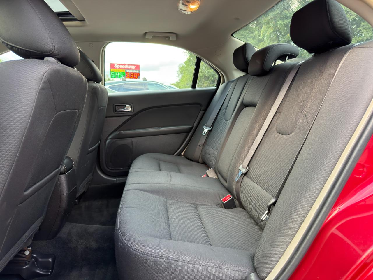 Ford Fusion 4dr Sdn SE FWD 2012