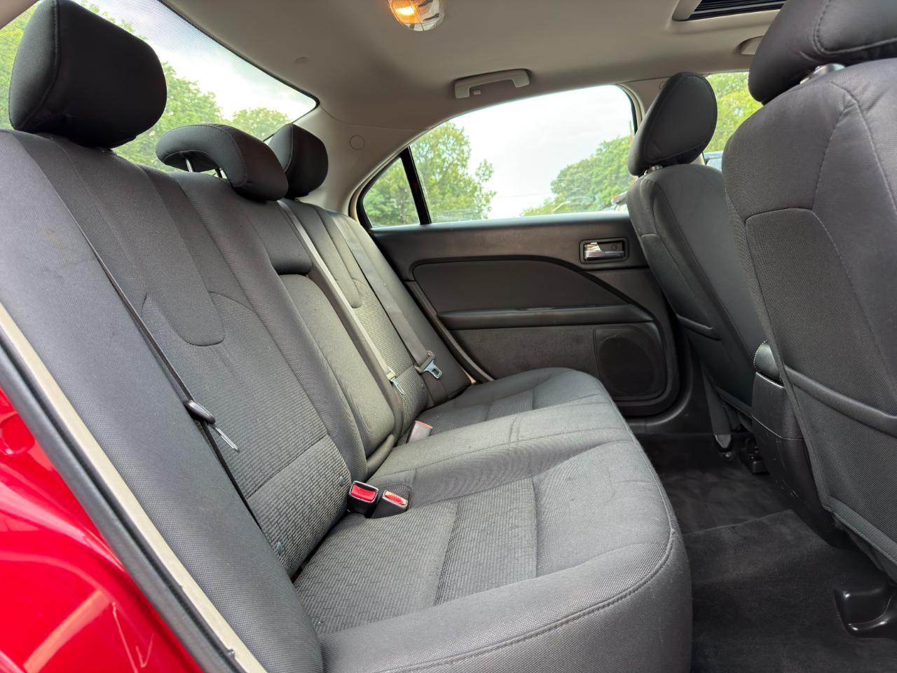 Ford Fusion 4dr Sdn SE FWD 2012