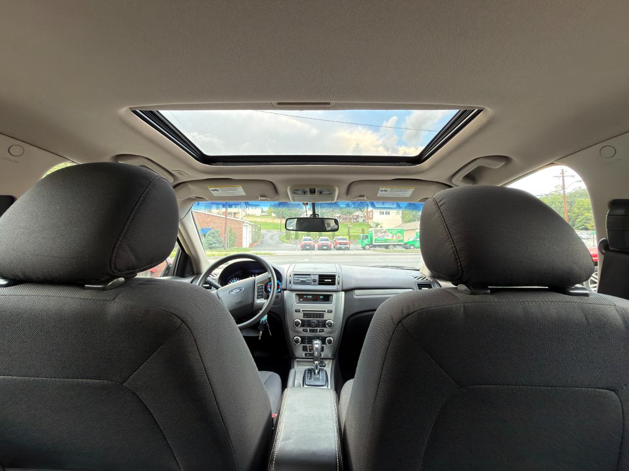 Ford Fusion 4dr Sdn SE FWD 2012
