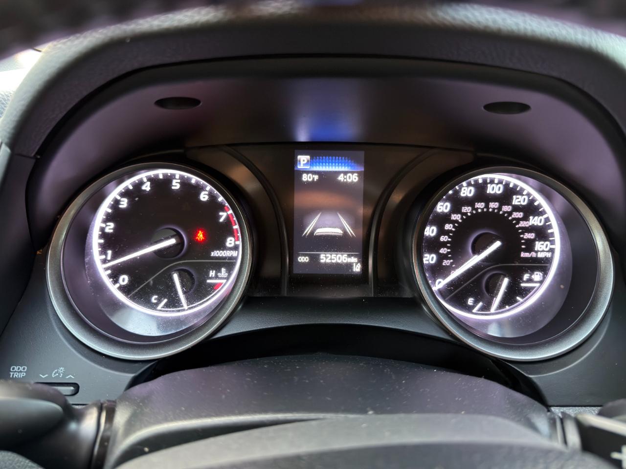 Toyota Camry SE Auto (Natl) 2021