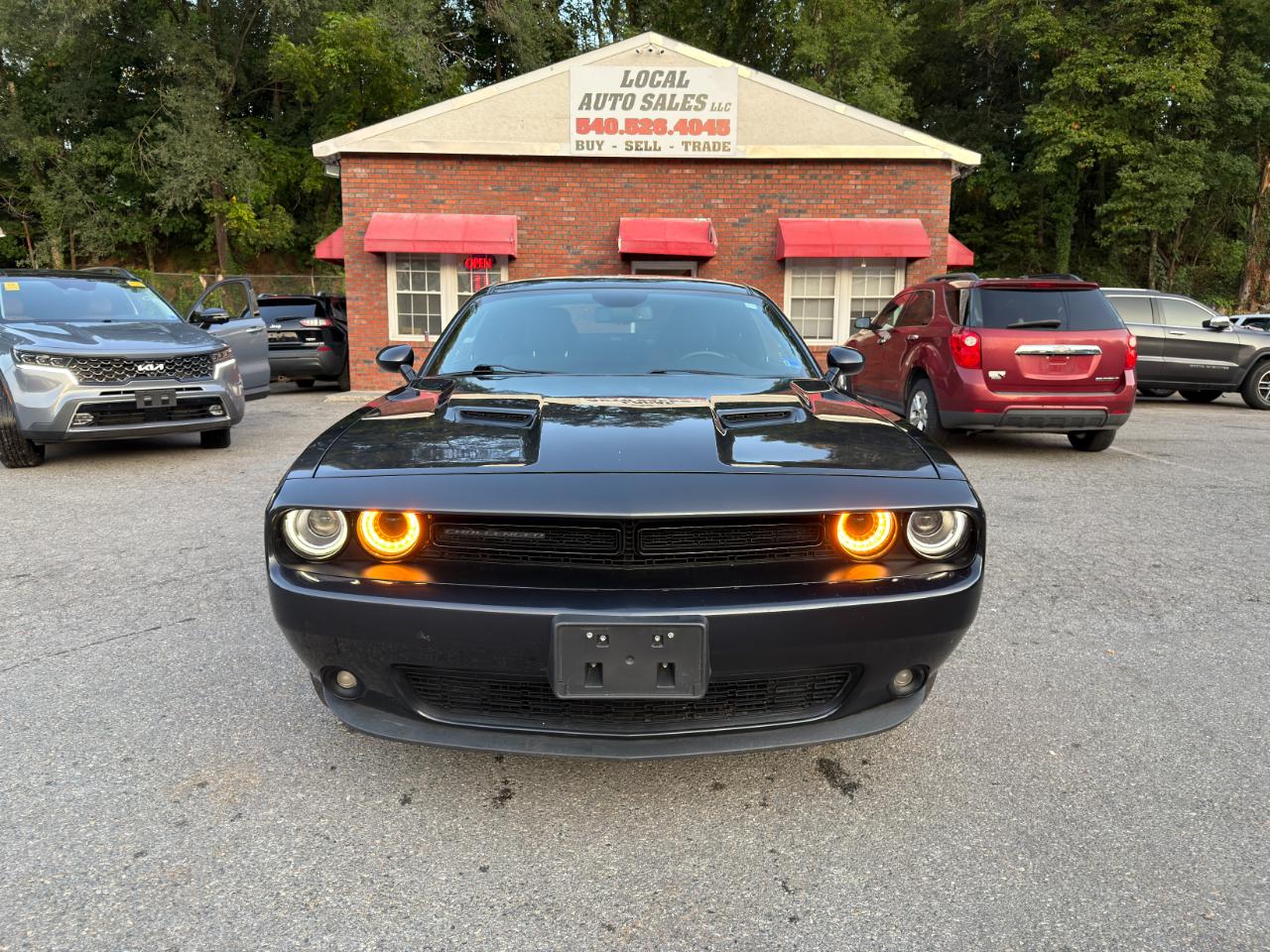 Dodge Challenger SXT RWD 2018