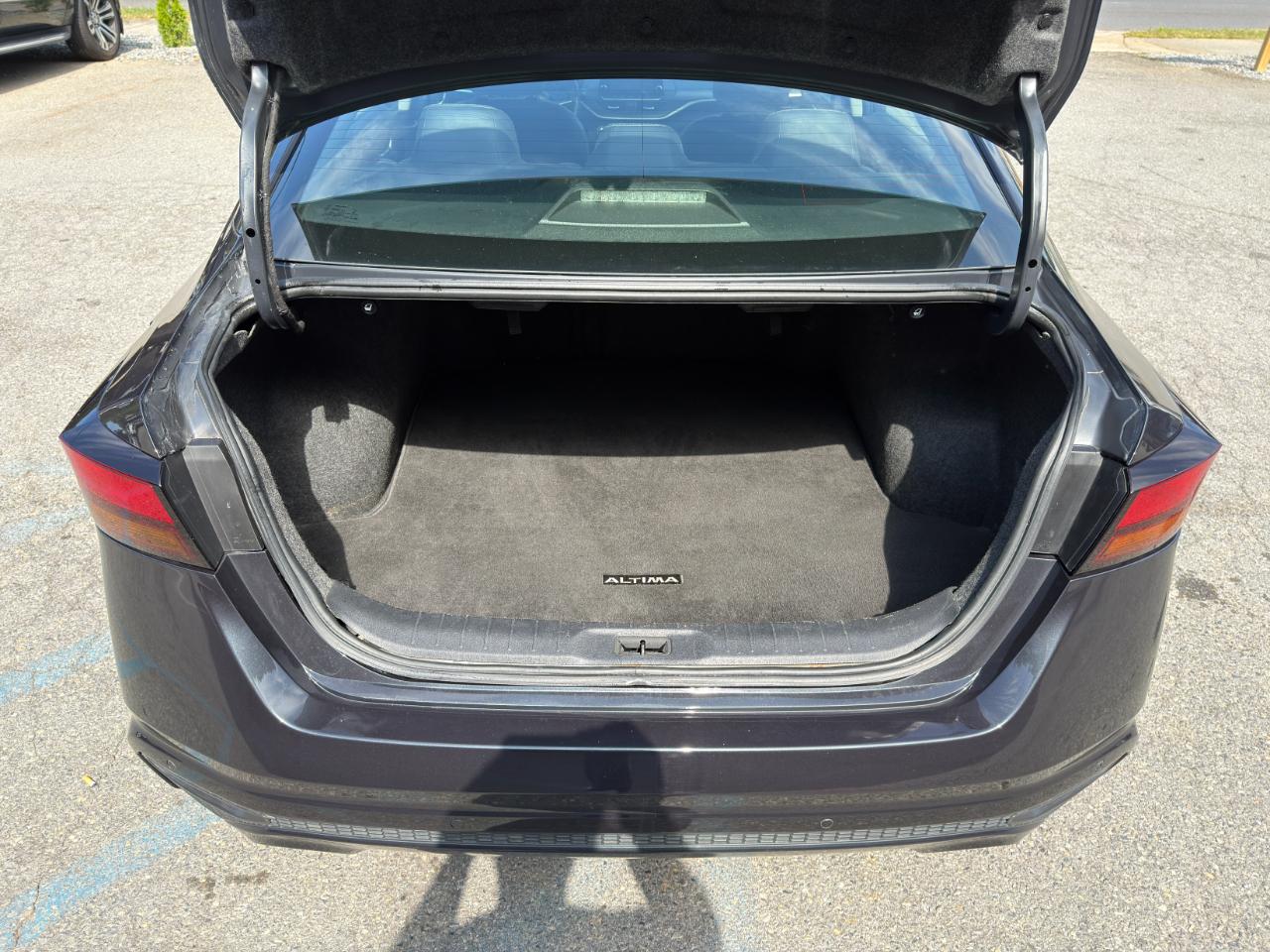 Nissan Altima 2.5 SL Sedan 2020