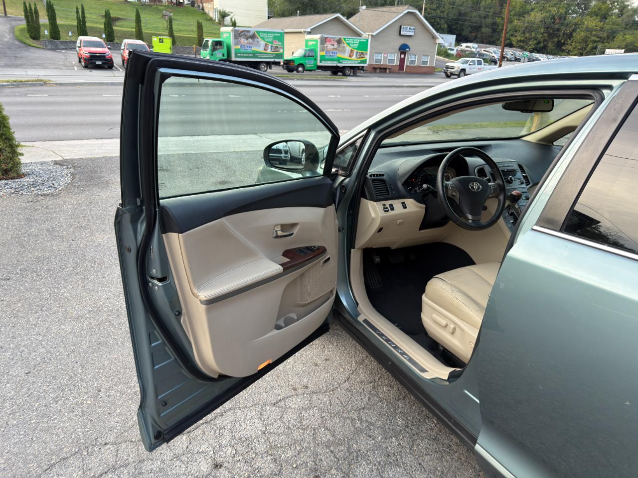 Toyota Venza 4dr Wgn V6 FWD (Natl) 2009