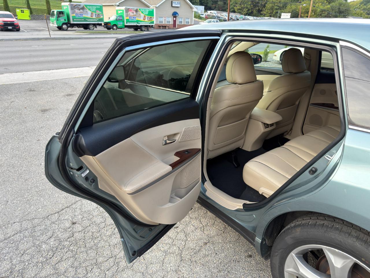 Toyota Venza 4dr Wgn V6 FWD (Natl) 2009