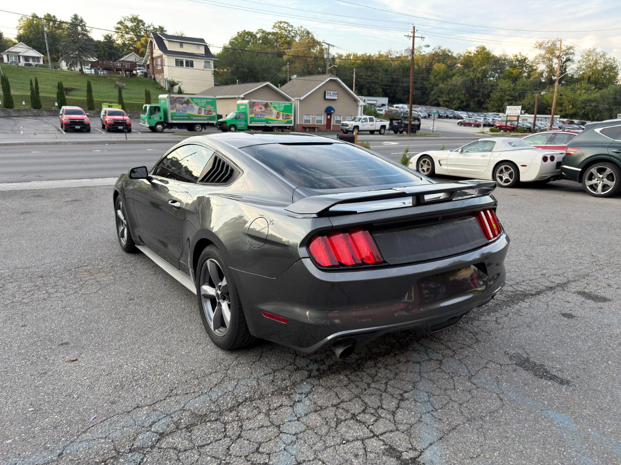 Ford Mustang 2dr Fastback V6 2016