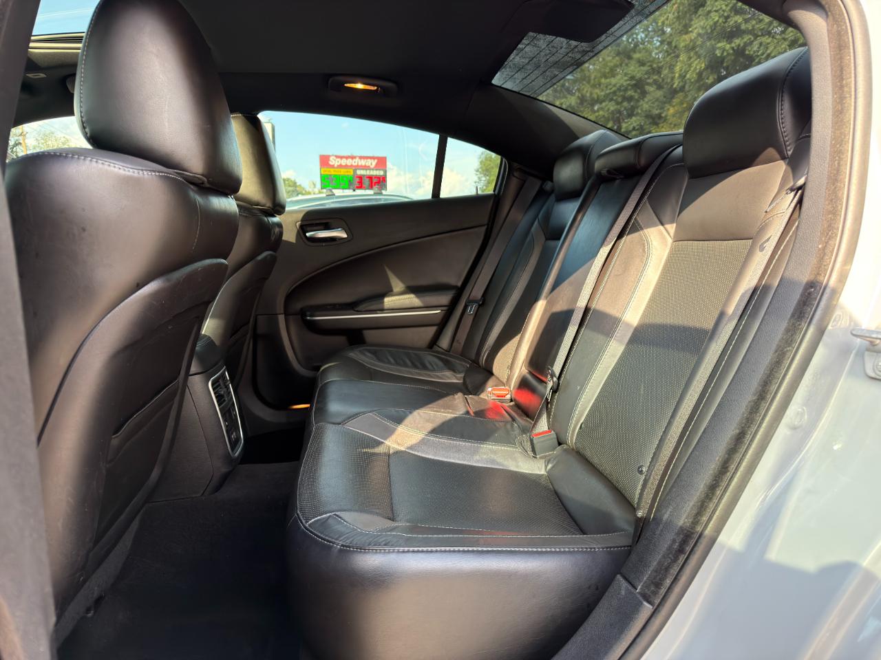 Dodge Charger SXT RWD 2021