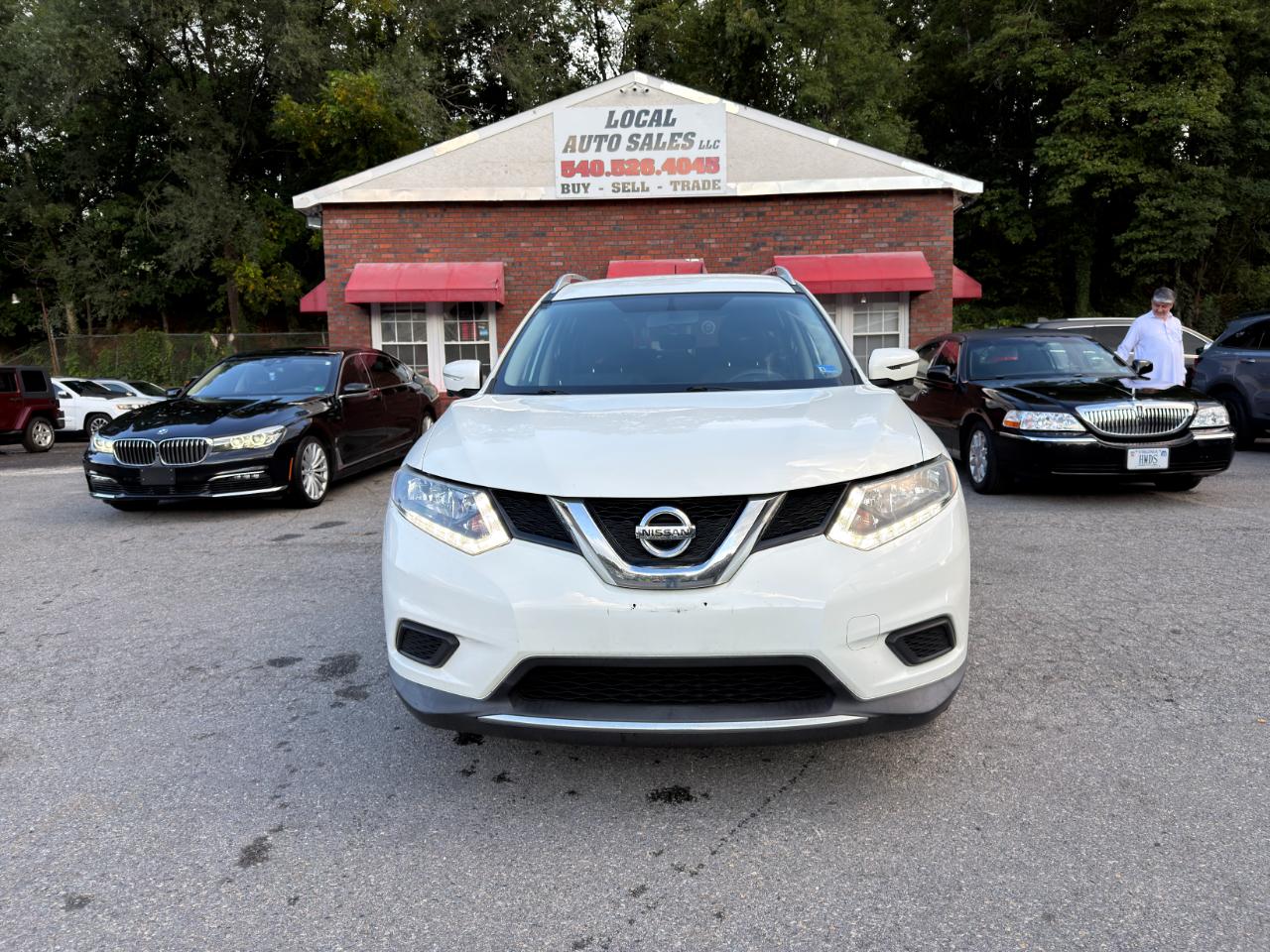 Nissan Rogue AWD 4dr SV 2016