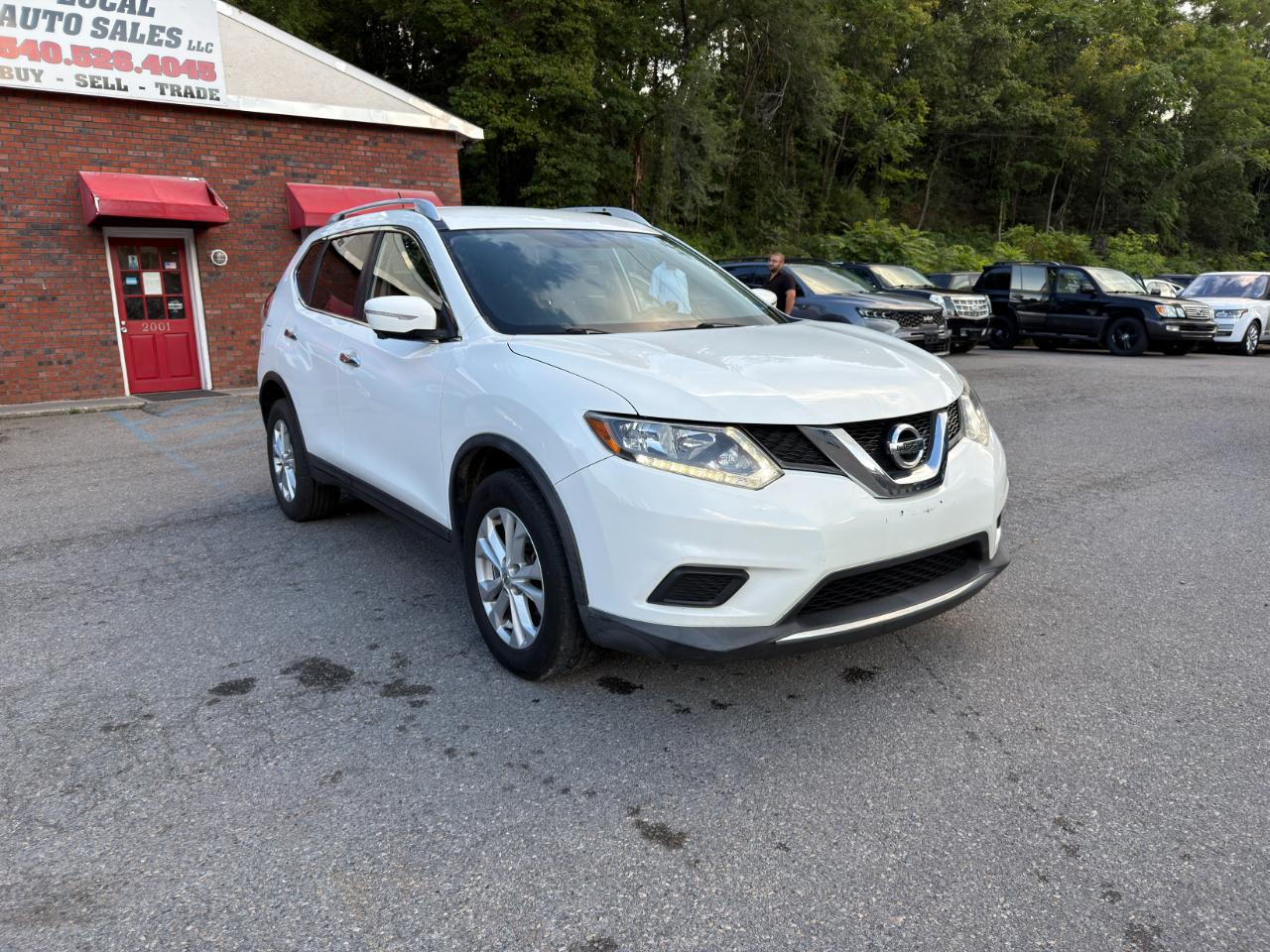 Nissan Rogue AWD 4dr SV 2016